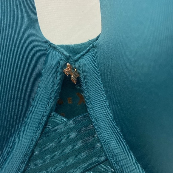 Savage X Fenty Rhianna Greenish Blue 40DDD Bra - Picture 3 of 13